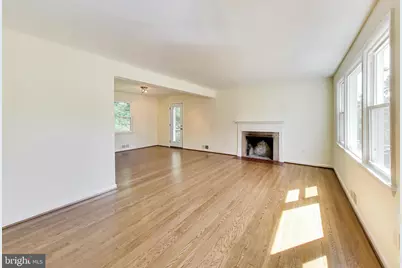 3205 Crest Avenue, Cheverly, MD 20785 - Photo 3