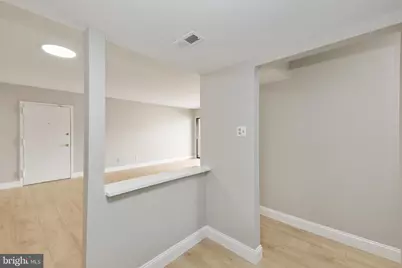 10106 Campus Way S #303-3B, Upper Marlboro, MD 20774 - Photo 11