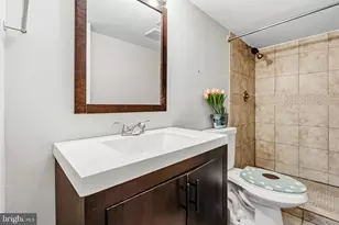 8103 Manson St, Hyattsville, MD 20785 - Photo 25