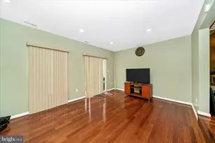658 Mt Lubentia Ct E, Upper Marlboro, MD 20774 - Photo 5