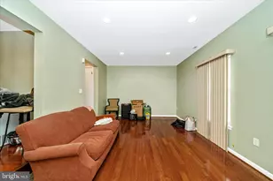 658 Mt Lubentia Ct E, Upper Marlboro, MD 20774 - Photo 9
