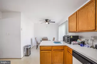 9820 Berrywood Ct, Springdale, MD 20774 - Photo 37
