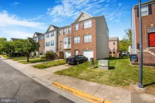 9820 Berrywood Ct, Springdale, MD 20774 - Photo 33