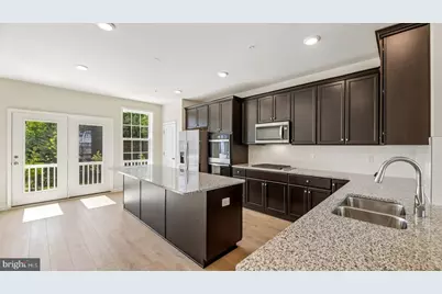 7834 Presidential Parkway, Upper Marlboro, MD 20774 - Photo 1