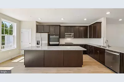 7834 Presidential Parkway, Upper Marlboro, MD 20774 - Photo 5