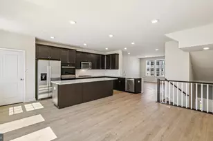 7834 Presidential Pkwy, Upper Marlboro, MD 20774 - Photo 3