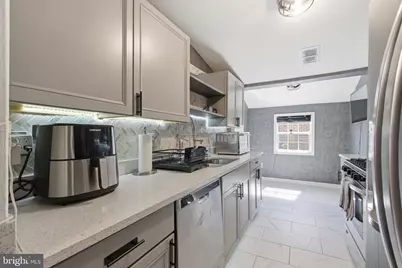 6106 Central Avenue, Capitol Heights, MD 20743 - Photo 13
