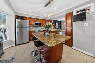 14203 Oakpointe Drive, Laurel, MD 20707 - Photo 5