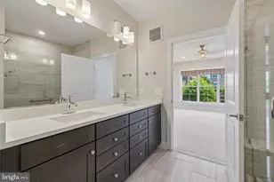 104 St Ives Pl, Oxon Hill, MD 20745 - Photo 19