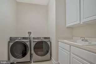 12903 Woodmore N Blvd, Bowie, MD 20720 - Photo 29