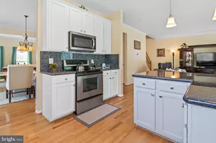 15508 Overchase Ln, Bowie, MD 20715 - Photo 23