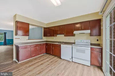 10721 Castleton Turn, Upper Marlboro, MD 20774 - Photo 13