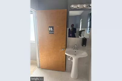 5515 Livingston Road #2ND FLOOR, Oxon Hill, MD 20745 - Photo 17