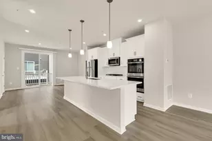 3556 Stella Blue Dr, Hyattsville, MD 20782 - Photo 9
