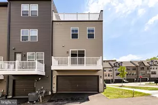 3556 Stella Blue Dr, Hyattsville, MD 20782 - Photo 3