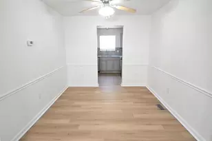 8839 Ritchboro Rd, District Heights, MD 20747 - Photo 3