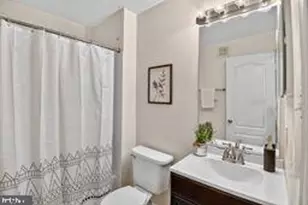 8931 Town Center Cir, Upper Marlboro, MD 20774 - Photo 15