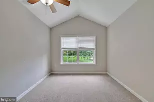 1805 Foxwood Cir, Bowie, MD 20721 - Photo 11