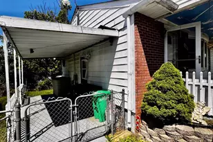 7302 Powhatan St, Lanham, MD 20706 - Photo 5
