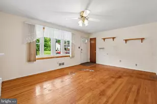 7302 Powhatan St, Lanham, MD 20706 - Photo 17