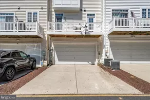 7907 Homefield Dr, Landover, MD 20785 - Photo 51
