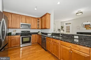 7907 Homefield Dr, Landover, MD 20785 - Photo 21