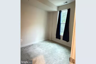 4812 Crest View Drive, Hyattsville, MD 20782 - Photo 9