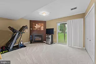 9617 Woodyard Cir, Upper Marlboro, MD 20772 - Photo 5