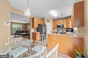 9617 Woodyard Cir, Upper Marlboro, MD 20772 - Photo 9