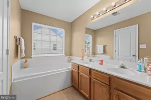 9617 Woodyard Cir, Upper Marlboro, MD 20772 - Photo 19