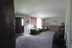 8326 Verona Dr, Hyattsville, MD 20784 - Photo 9