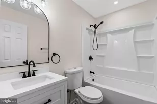 15732 Millbrook Ln, Laurel, MD 20707 - Photo 37