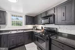 17111 Fairway View Ln, Upper Marlboro, MD 20772 - Photo 7