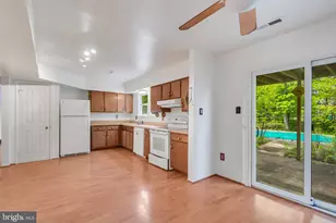 15802 Alameda Dr, Bowie, MD 20716 - Photo 9