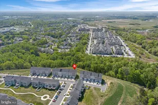 1049 Highpoint Trl, Laurel, MD 20707 - Photo 5