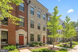 507 Silver Clipper Ln, Oxon Hill, MD 20745 - Photo 1