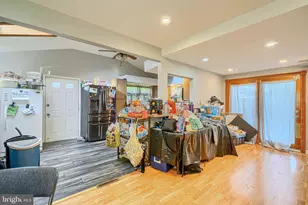 6603 Rycroft Ave, Hyattsville, MD 20784 - Photo 13