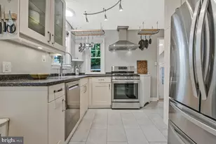 4205 Longfellow St, Hyattsville, MD 20781 - Photo 11