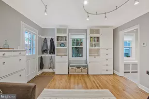 4205 Longfellow St, Hyattsville, MD 20781 - Photo 9