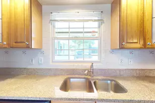 12200 Maycheck Ln, Bowie, MD 20715 - Photo 9
