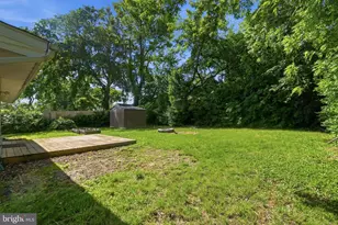 1100 Elkhart St, Oxon Hill, MD 20745 - Photo 21