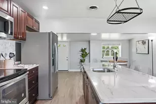 1100 Elkhart St, Oxon Hill, MD 20745 - Photo 11