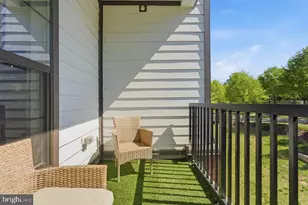 102 St Ives Pl, Oxon Hill, MD 20745 - Photo 37