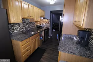 7806 Hanover Pkwy, Greenbelt, MD 20770 - Photo 11