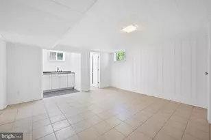 4904 41st Pl, Hyattsville, MD 20781 - Photo 19