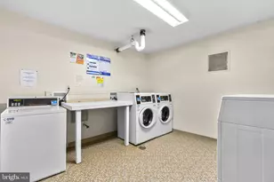 6100 Westchester Park Dr, College Park, MD 20740 - Photo 19