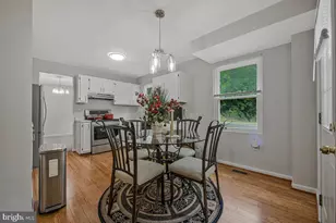 2404 Old Brooks Dr, Suitland, MD 20746 - Photo 13