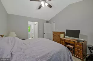 2404 Old Brooks Dr, Suitland, MD 20746 - Photo 25