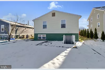 5004 Roanoke Place, College Park, MD 20740 - Photo 25