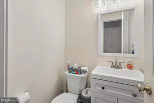 11903 Bracken Ct, Bowie, MD 20720 - Photo 37